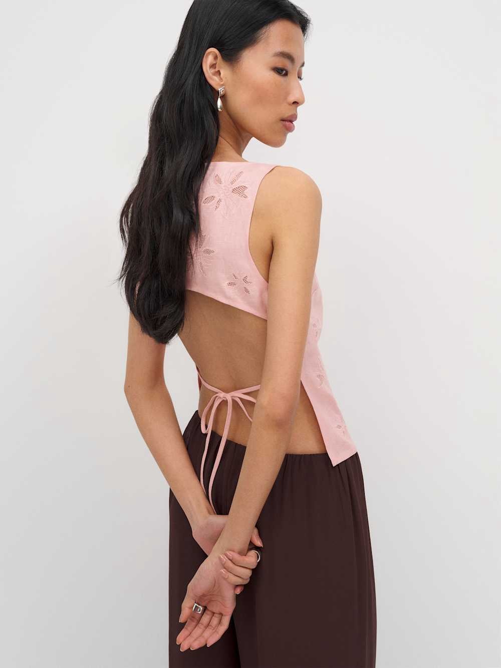 NWT reformation Evalina linen top in lotus - size 2